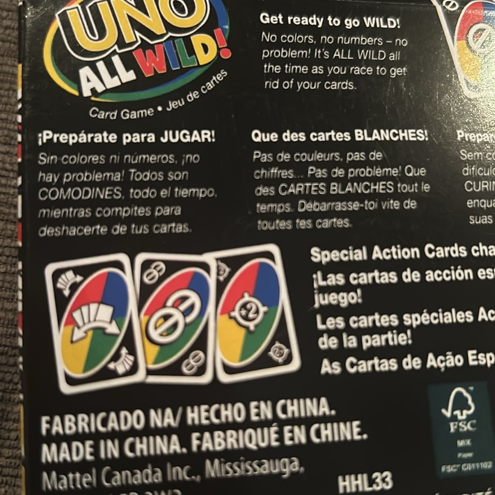 UNO All Wild! Card game - Picture 3 of 4